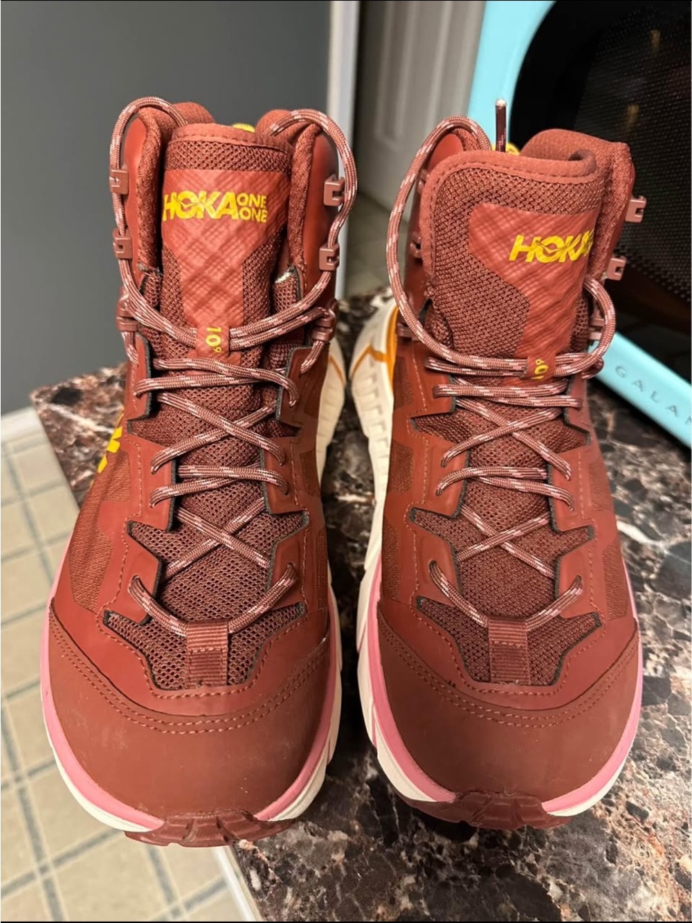 Women’s Hiking Boots/Brand new w/out tags